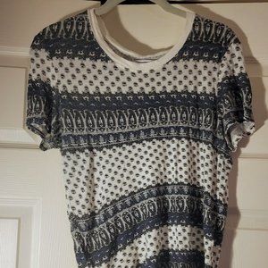 American Eagle Paisley short sleeve T-shirt